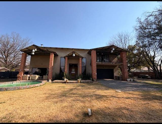 5 BEDROOM HOUSE FOR SALE IN MEYERTON CENTRAL